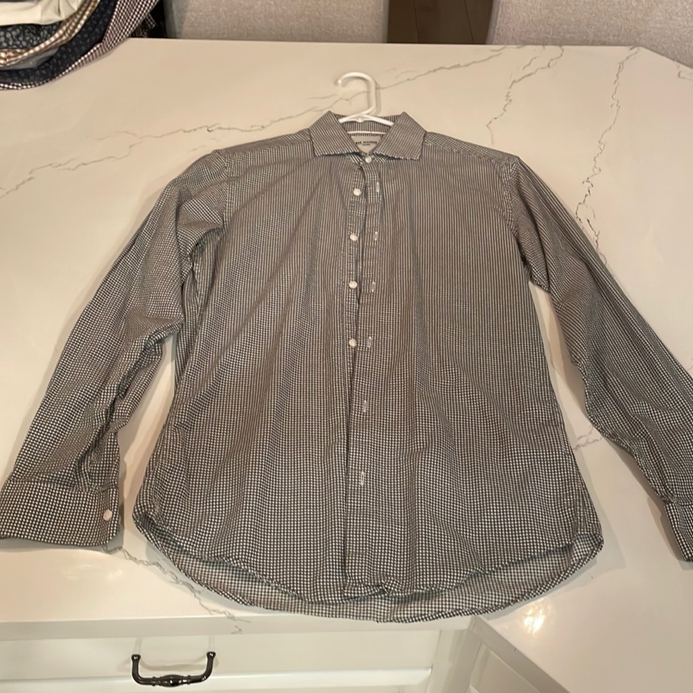Ben Sherman small casual button up also a dress shirt Neck 14.5, Black and white